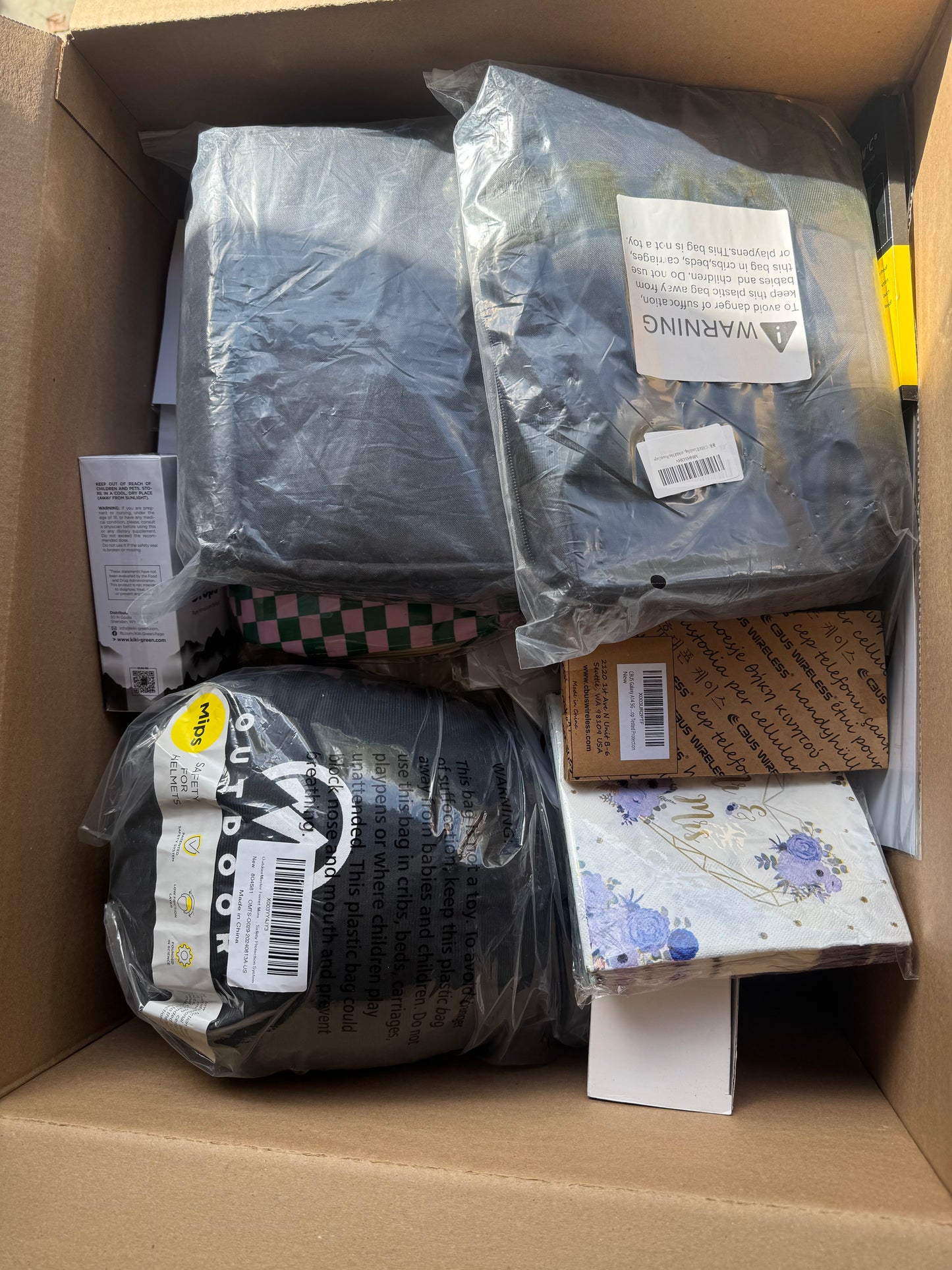 Amazon Mystery Boxes Pallet